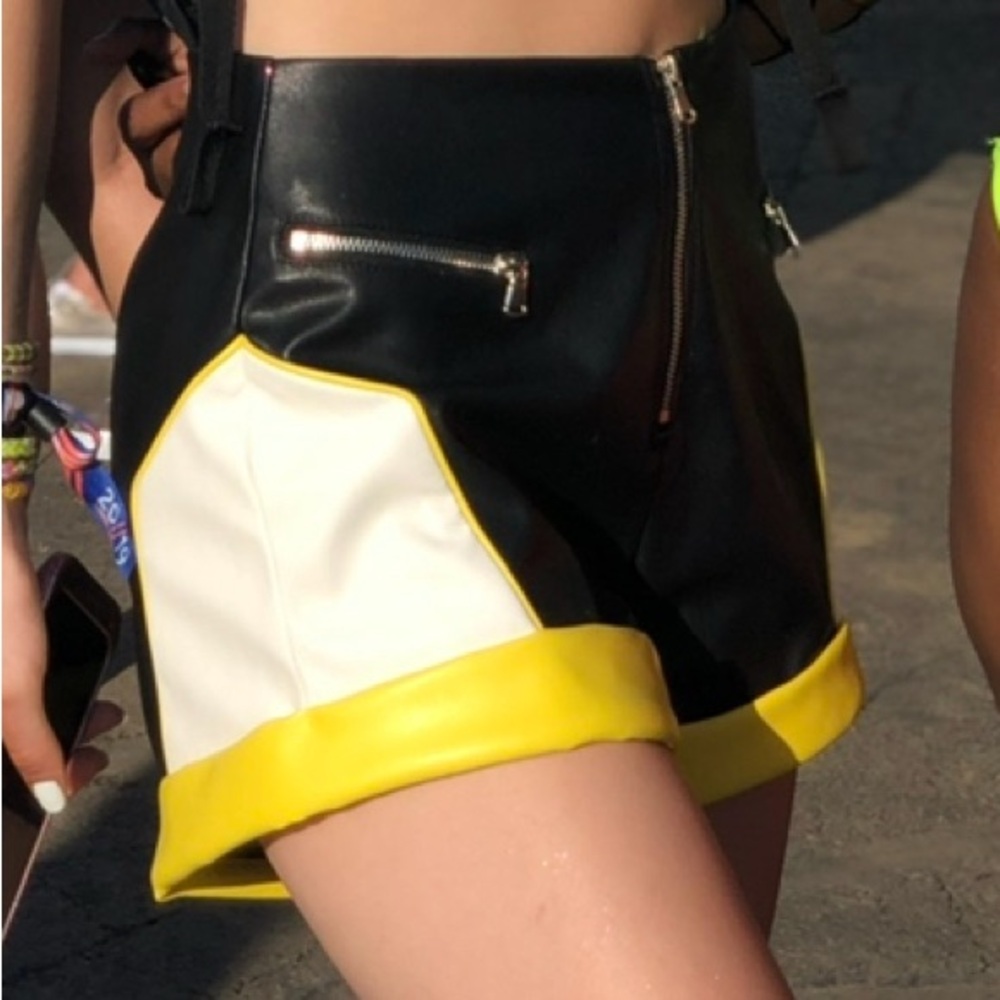 Tiger Mist Black and Yellow Shorts SMALL